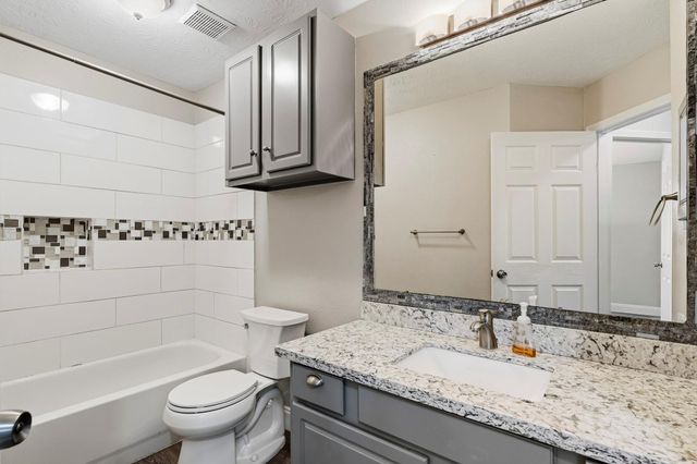 4151 S Nolan Drive, Pearland, TX 77584
