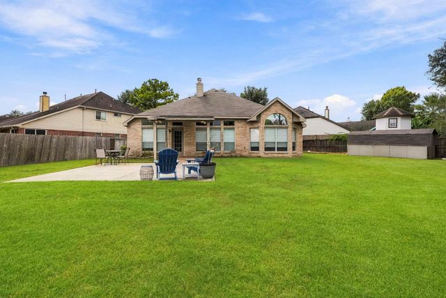 4151 S Nolan Drive, Pearland, TX 77584