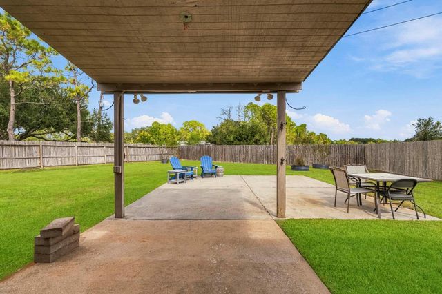 4151 S Nolan Drive, Pearland, TX 77584