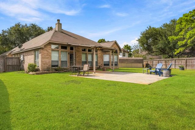 4151 S Nolan Drive, Pearland, TX 77584