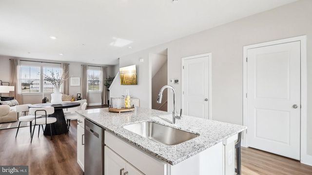 108 BOWERS ST, Stephens City, VA 22655