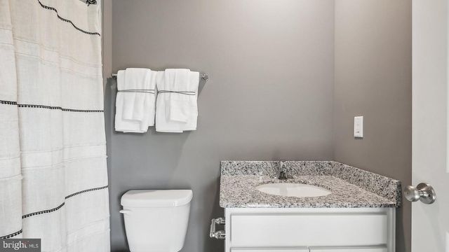 108 BOWERS ST, Stephens City, VA 22655