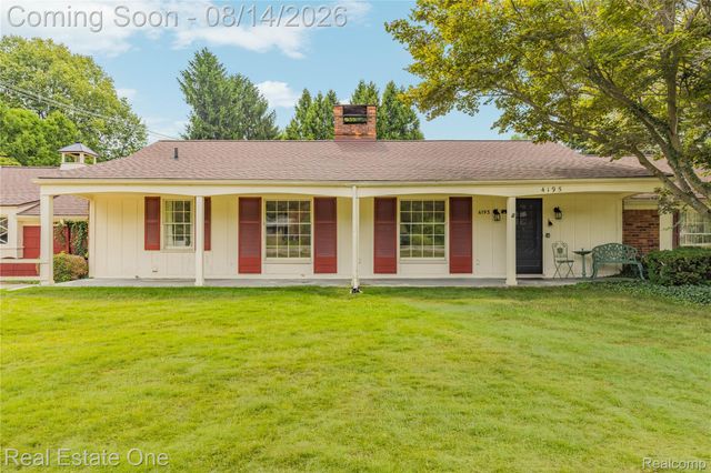 4195 Orchard Way, Bloomfield Charter Township, MI 48301