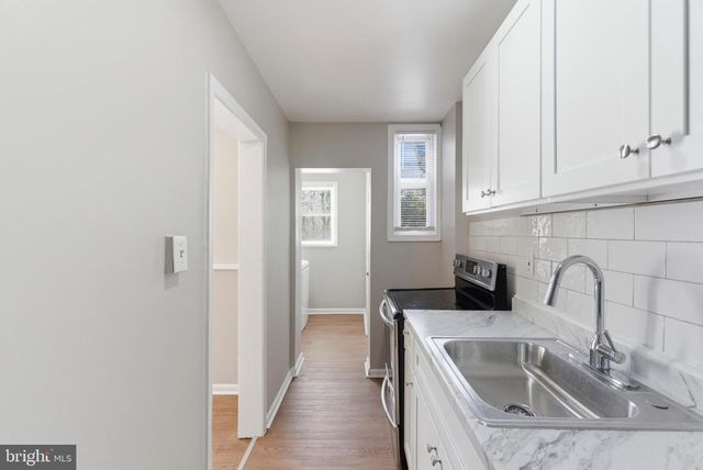 3427 RAVENWOOD AVE, Baltimore, MD 21213