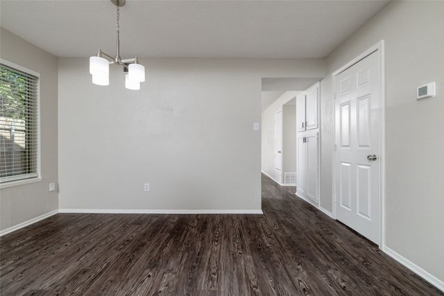 3615 Ravenhill Lane, Arlington, TX 76016