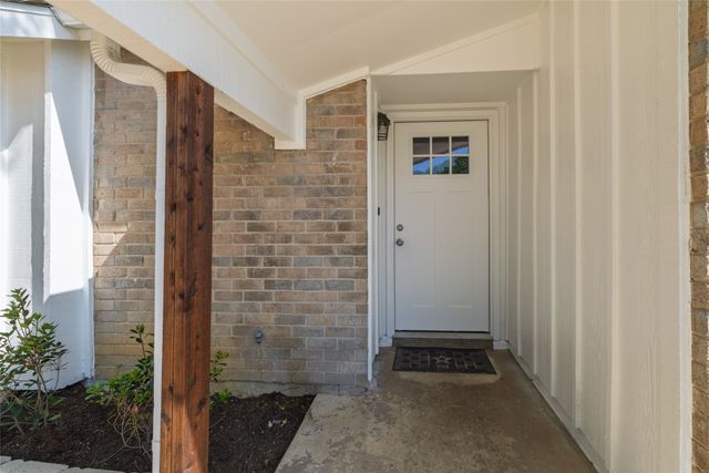 3615 Ravenhill Lane, Arlington, TX 76016