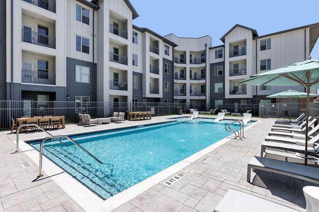 2400 Ace Lane 1105, Lewisville, TX 75067