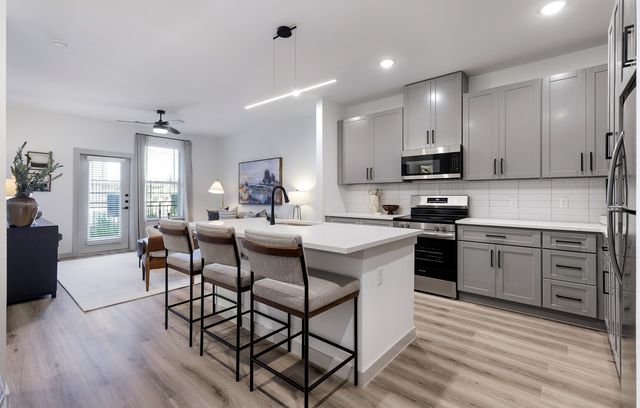 2400 Ace Lane 1105, Lewisville, TX 75067