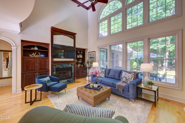 3901 Orchard Point Court, Apex, NC 27539