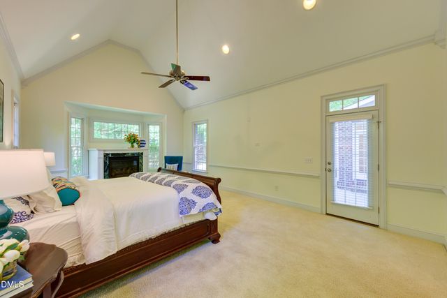 3901 Orchard Point Court, Apex, NC 27539
