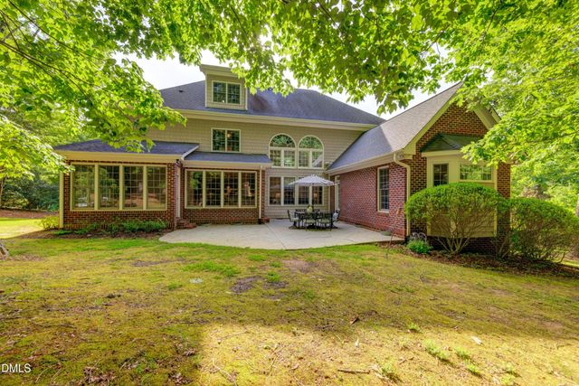 3901 Orchard Point Court, Apex, NC 27539