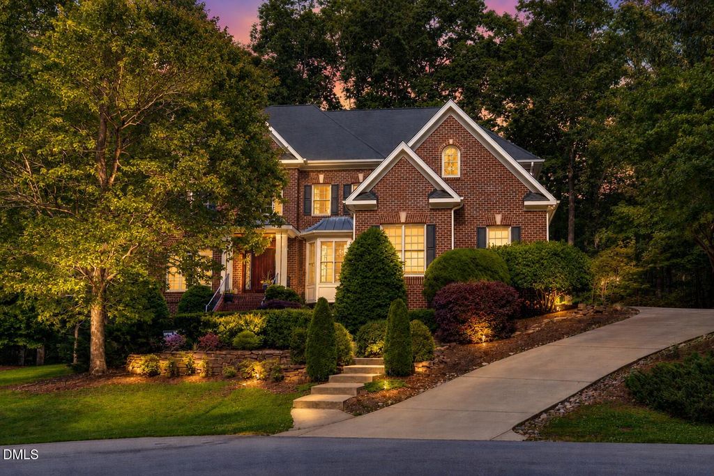 3901 Orchard Point Court, Apex, NC 27539