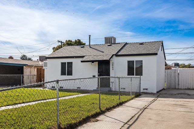 3864 E Lyell Avenue, Fresno, CA 93702