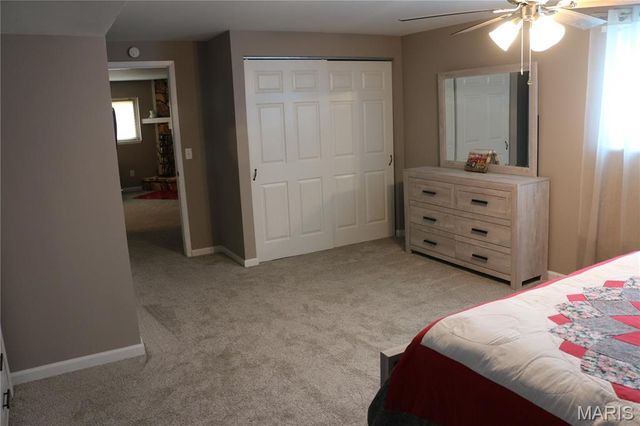 4 Ridgewoods Court, St Peters, MO 63376