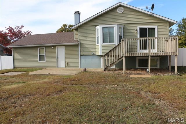 4 Ridgewoods Court, St Peters, MO 63376