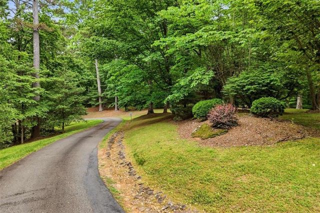1110 Chatsworth Highway, Ellijay, GA 30540