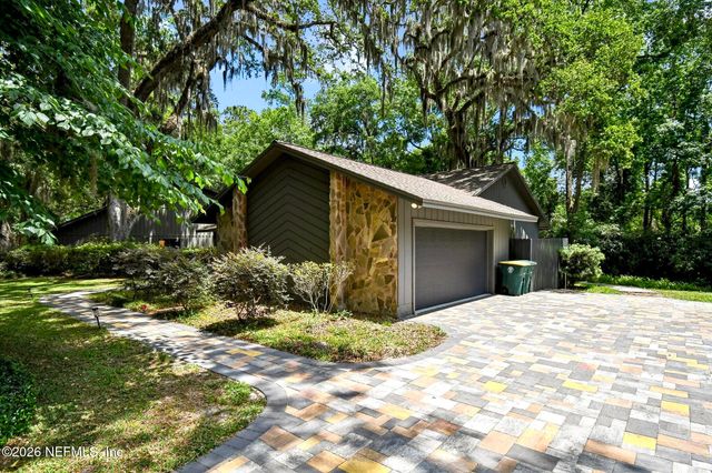 2946 OLD ORCHARD, Jacksonville, FL 32257