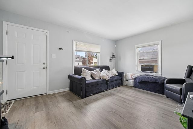 2229 Hamilton Avenue, Columbus, OH 43211