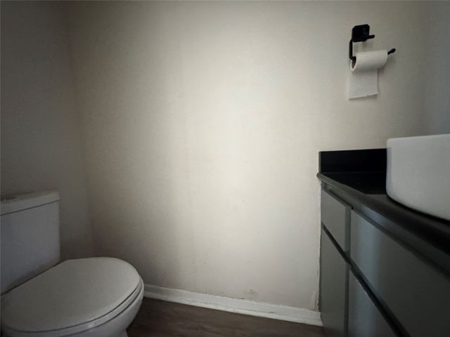 1421 S 12th Street 107, Waco, TX 76706