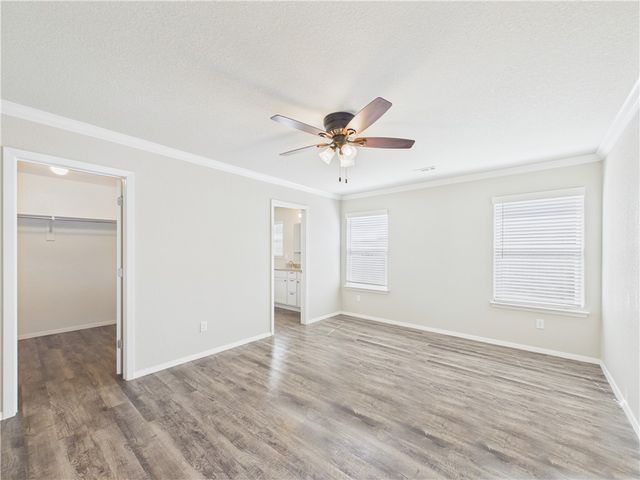 6709 SW Whitmarsh Road, Bentonville, AR 72713