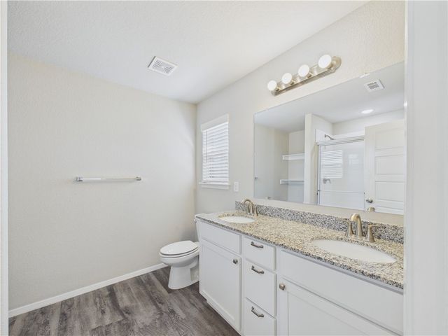 6709 SW Whitmarsh Road, Bentonville, AR 72713