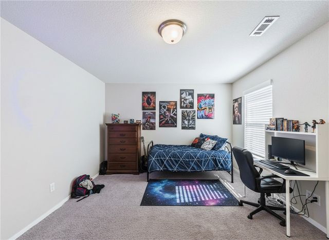 6709 SW Whitmarsh Road, Bentonville, AR 72713