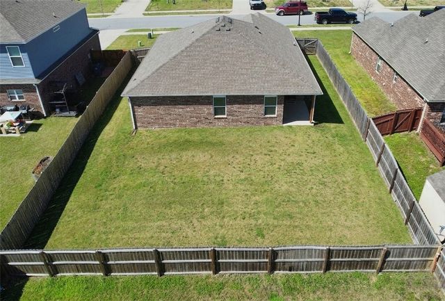 6709 SW Whitmarsh Road, Bentonville, AR 72713