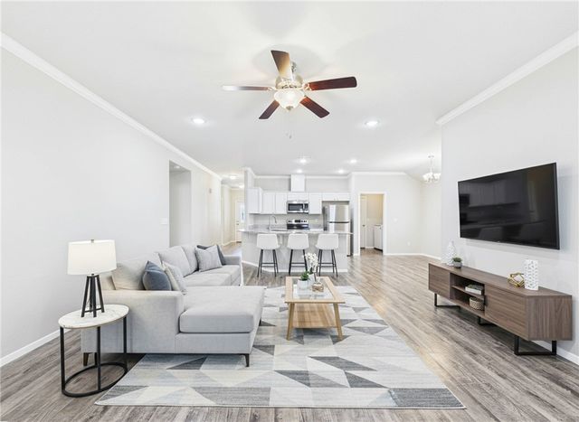 6709 SW Whitmarsh Road, Bentonville, AR 72713