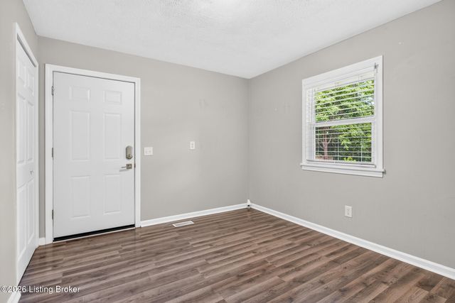 3829 N Preston Hwy, Shepherdsville, KY 40165