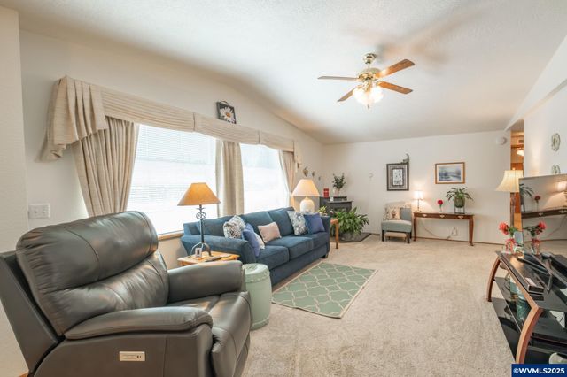 2655 NW Highland (#13) Dr 13, Corvallis, OR 97330