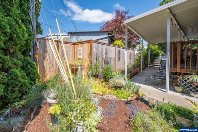 2655 NW Highland (#13) Dr 13, Corvallis, OR 97330
