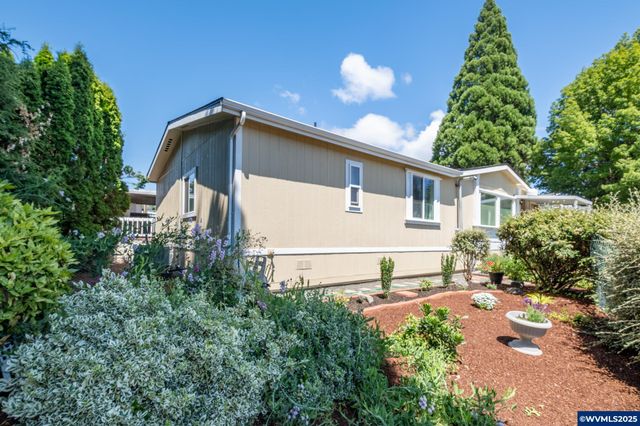 2655 NW Highland (#13) Dr 13, Corvallis, OR 97330