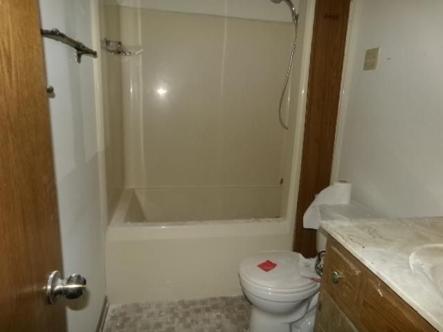 2 Hazeltine Estates, Chaska, MN 55318