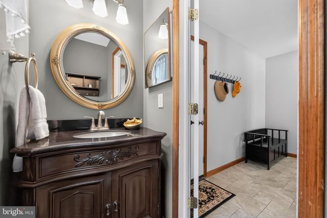 102 HOLLY CT, Mullica Hill, NJ 08062