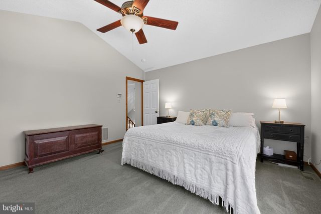 102 HOLLY CT, Mullica Hill, NJ 08062