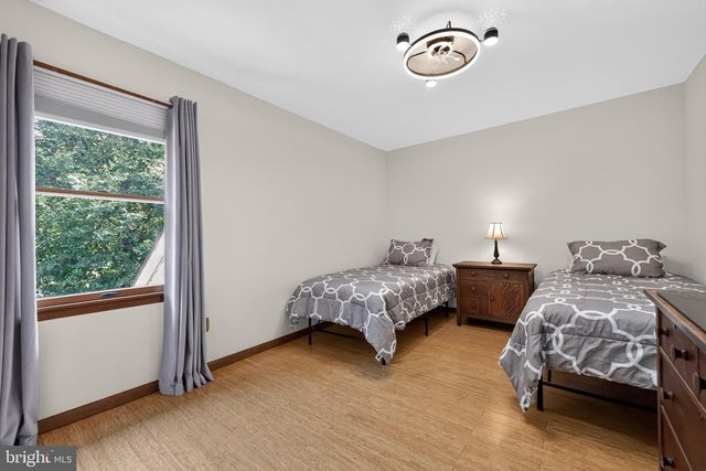 102 HOLLY CT, Mullica Hill, NJ 08062