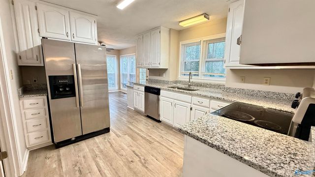 12011 Bell Mountain Drive, Huntsville, AL 35803