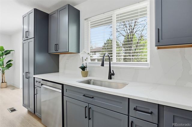 4712 W 69th Drive, Westminster, CO 80030