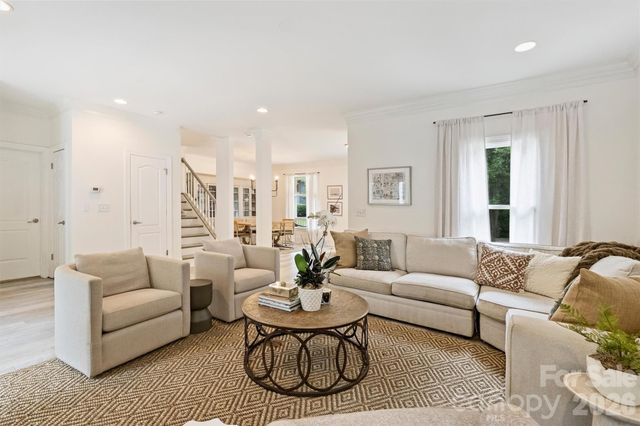 1328 Ivey Drive, Charlotte, NC 28205