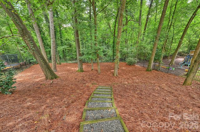 1328 Ivey Drive, Charlotte, NC 28205