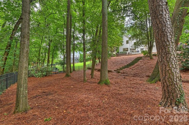 1328 Ivey Drive, Charlotte, NC 28205