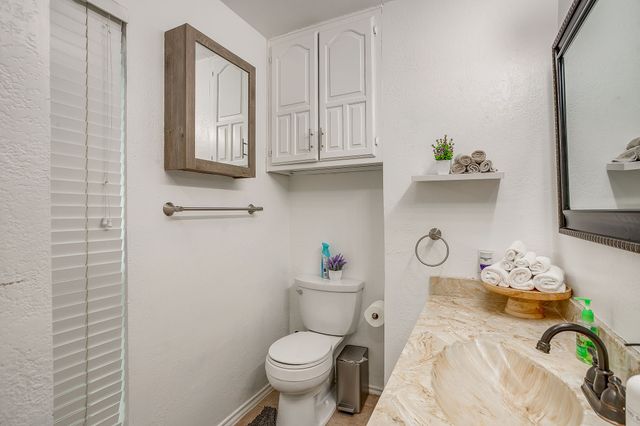 1906 Ola Lane, Grand Prairie, TX 75050