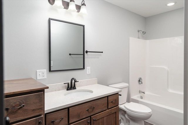 414 N Washington STREET, Viola, WI 54664