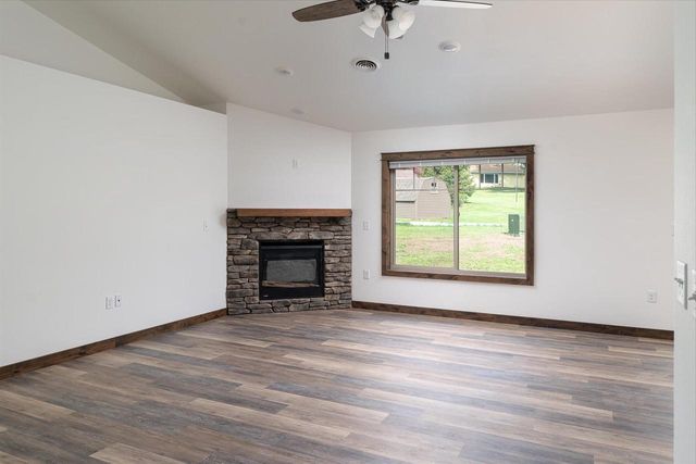 414 N Washington STREET, Viola, WI 54664