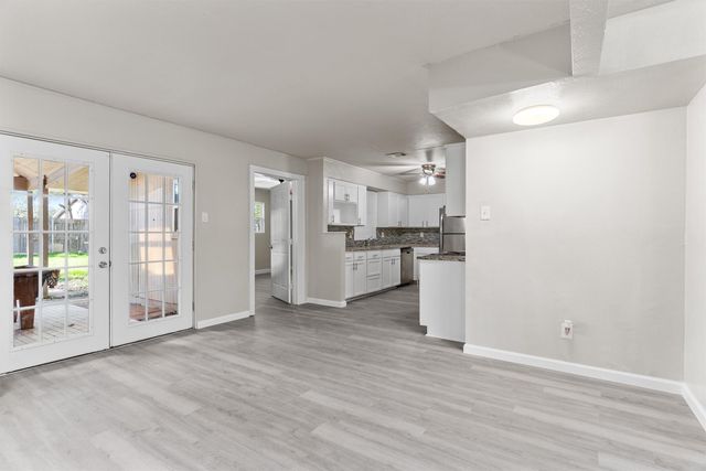 1612 Mims Street, Fort Worth, TX 76112