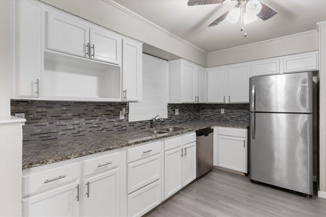 1612 Mims Street, Fort Worth, TX 76112