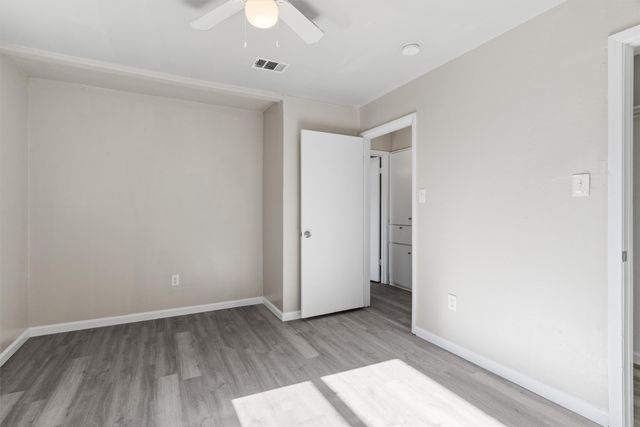 1612 Mims Street, Fort Worth, TX 76112