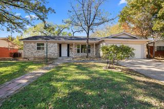 1612 Mims Street, Fort Worth, TX 76112