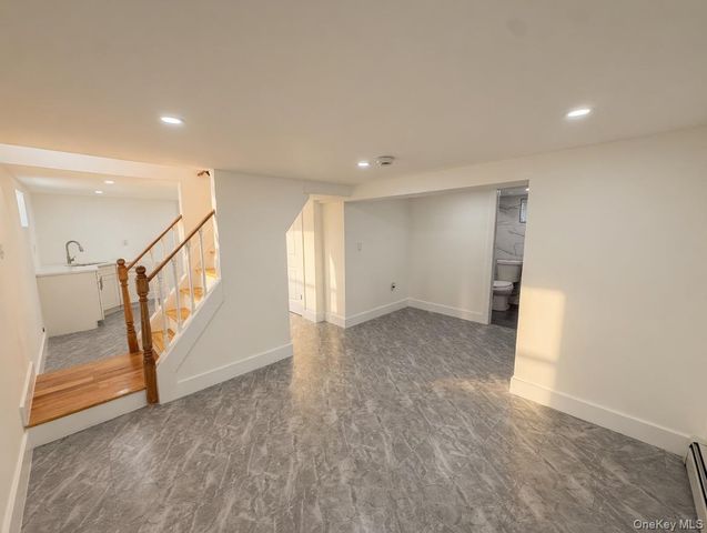 119-48 190th Street, Saint Albans, NY 11412