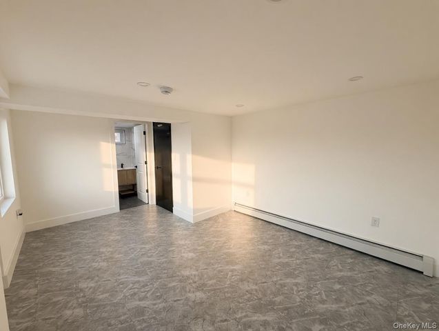 119-48 190th Street, Saint Albans, NY 11412